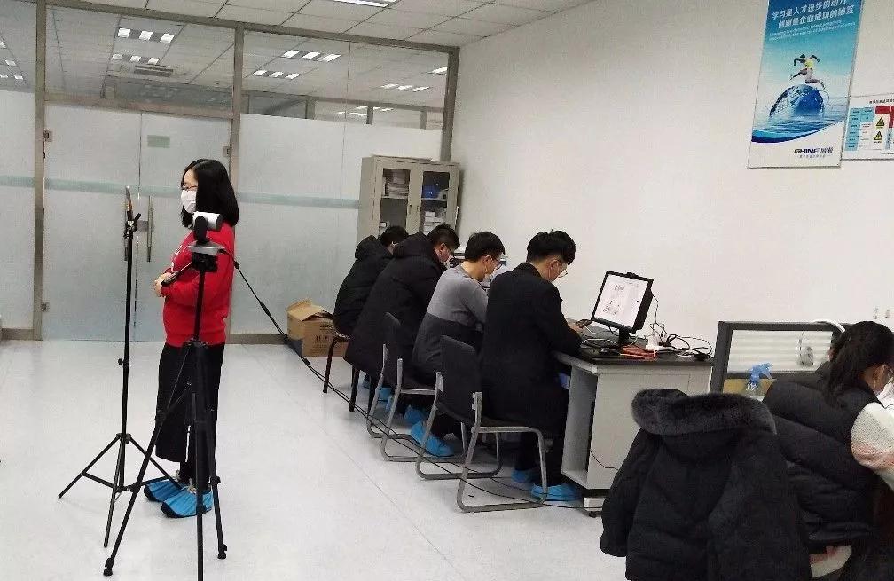 老子有钱lzyq88售后工程师们在线解答问题