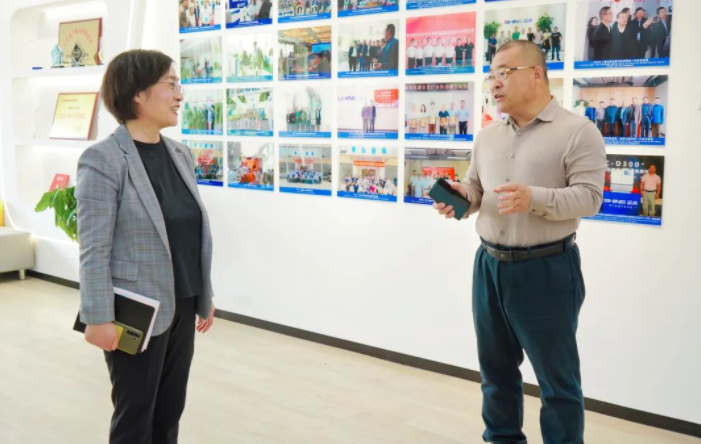 崂山景致名胜区治理局常务副局长、区文旅委主任王春一行莅临老子有钱lzyq88调研领导