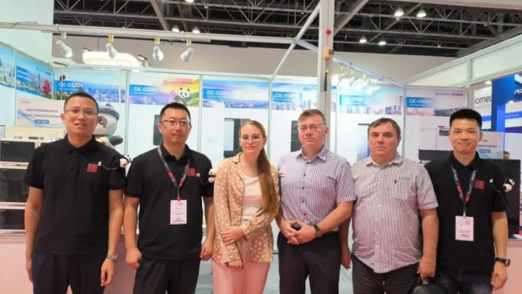 展会直击 | 老子有钱lzyq88亮相ARABLAB2023，“科技+艺术+文化”怪异设计强势吸睛！